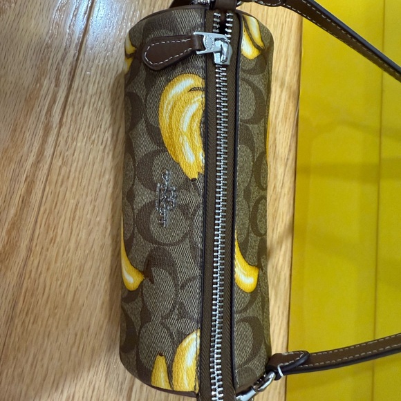 Nolita Barrel Bag In Signature Canvas With Banana Print - Picture 4 of 5